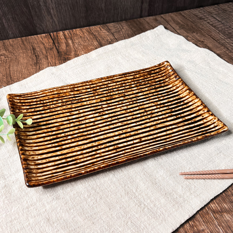 Japanese Fusion Rectangular Display Plate 240mm Caramel