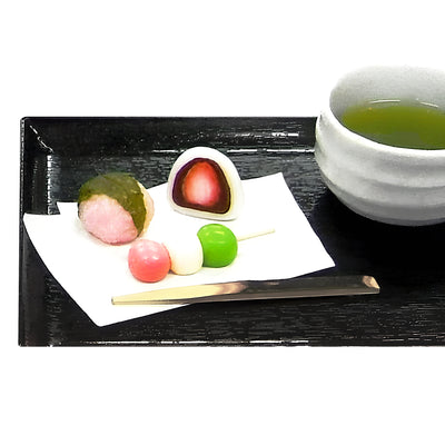 Japanese Confectionery Magnets Sakura Cake (Pack Of 2)