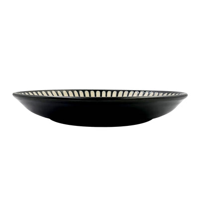 Amana Edulis Plate Black & White Stripes
